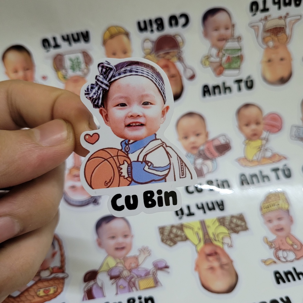 Bộ 25 Sticker Ghép Ảnh Bé Không Trùng Nhau Ngộ Nghĩnh - Chất liệu chống nước