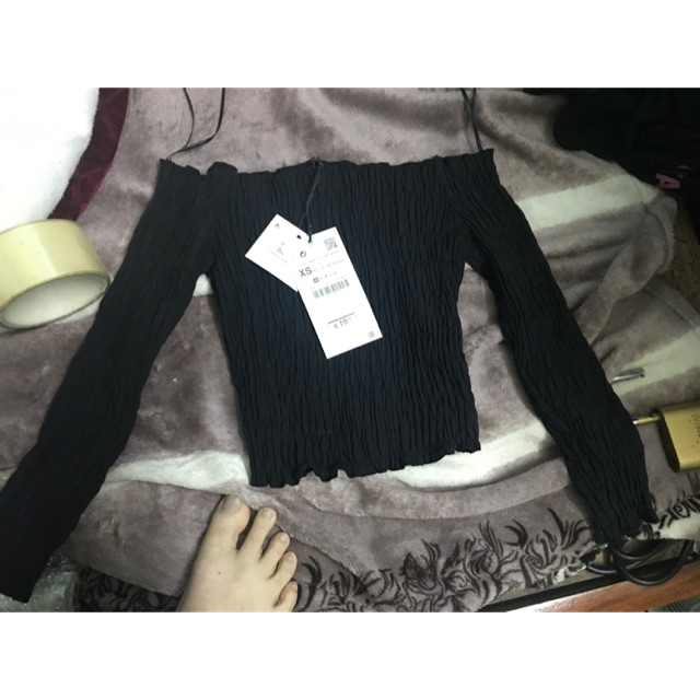 Áo trễ vai Zara Auth