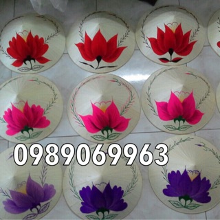 Nón huế thuê hoa sen. 320k/ 5 chiếc