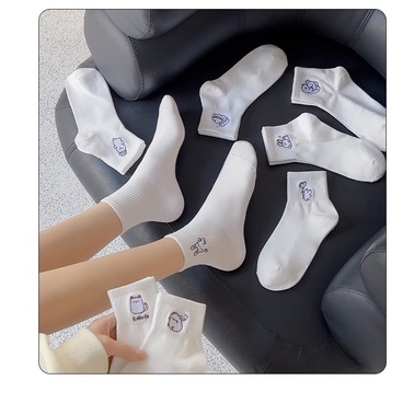 Vớ tất cổ trung trắng thêu icon gấu nâu