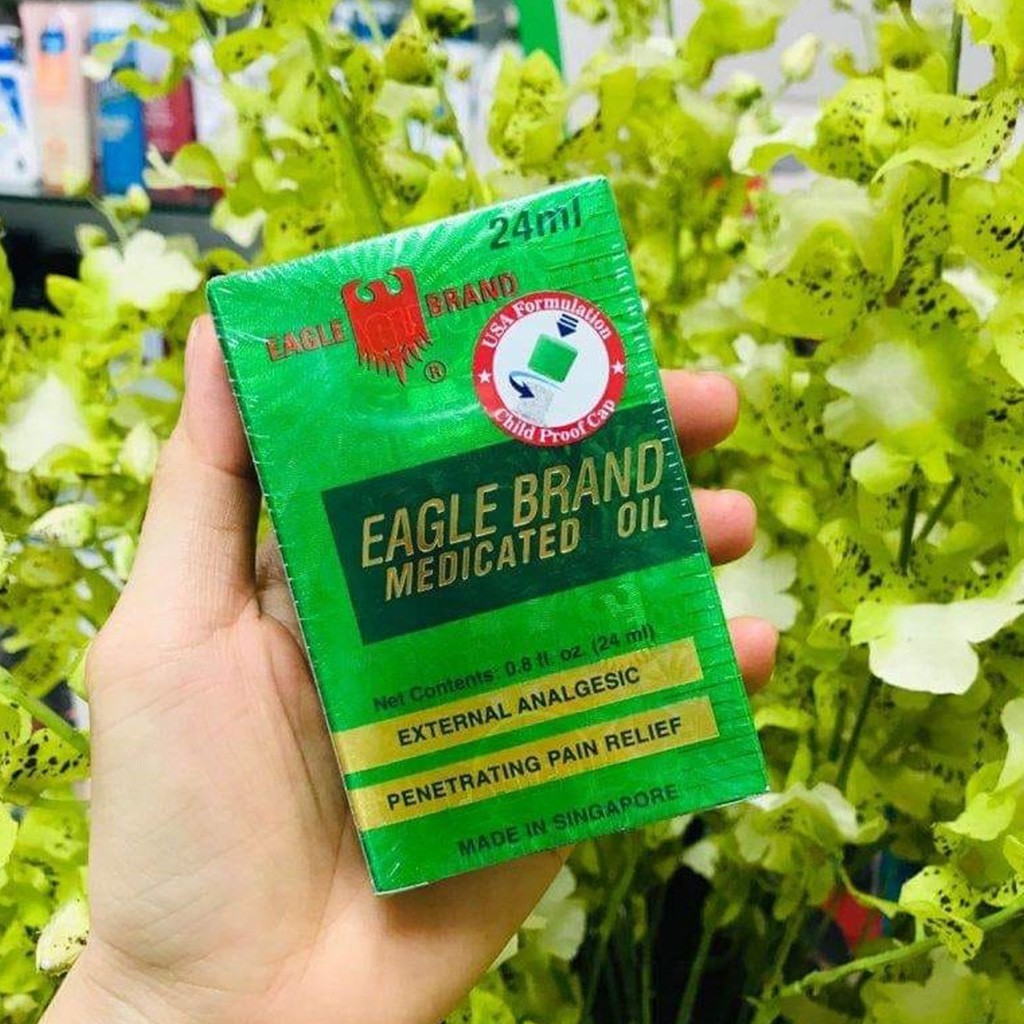 Dầu Gió Xanh Con Ó Eagle Brand Medicated Oil 24ml