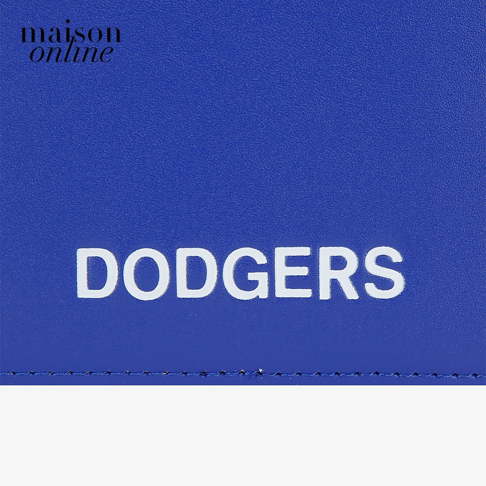 [Mã MABRVP04 giảm 15% đơn 150K tối đa 30k] MLB - Ví đựng passport chữ nhật LA Dodgers 32ET01011-07U