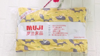 Gối muji cho bé