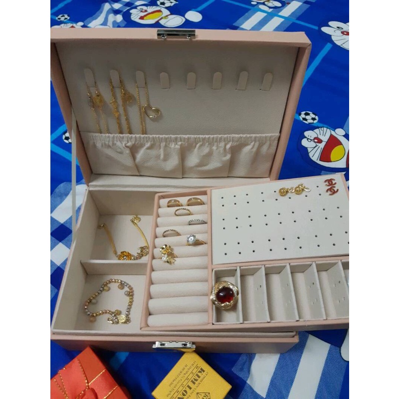 Hộp đựng trang sức bọc da hai tầng có khóa - hộp đựng nữ trang cao cấp