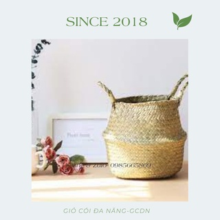 Giỏ cói cắm hoa trang trí