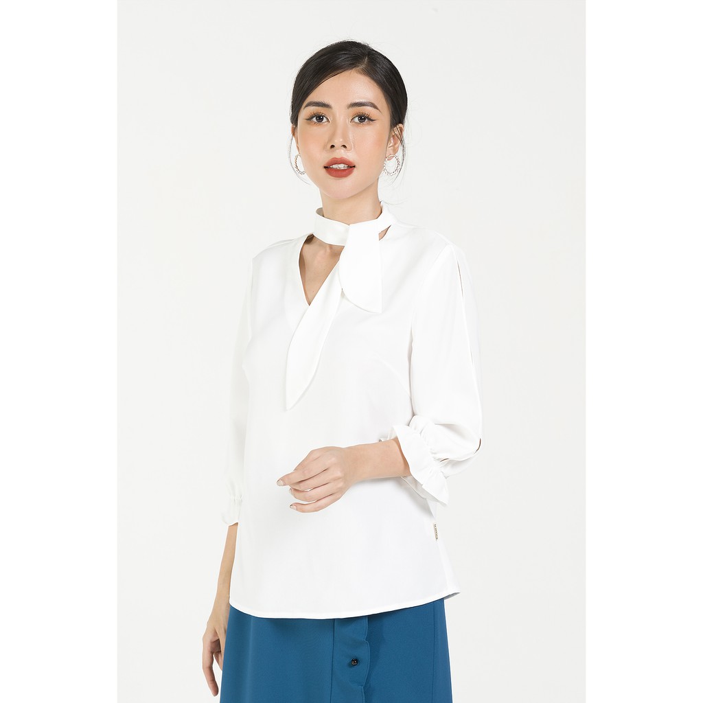 Áo kiểu nữ cổ V buộc nơ by LAMER L61B20Q025