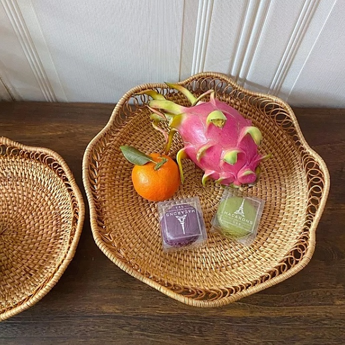 Khay mây Vintage hình hoa sen bộ 2 cái dùng để đựng bánh, đồ ăn, quả, bánh kẹo, decor - Hàng xuất Nhật
