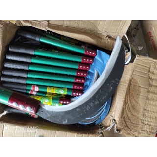 Liềm cắt cỏ