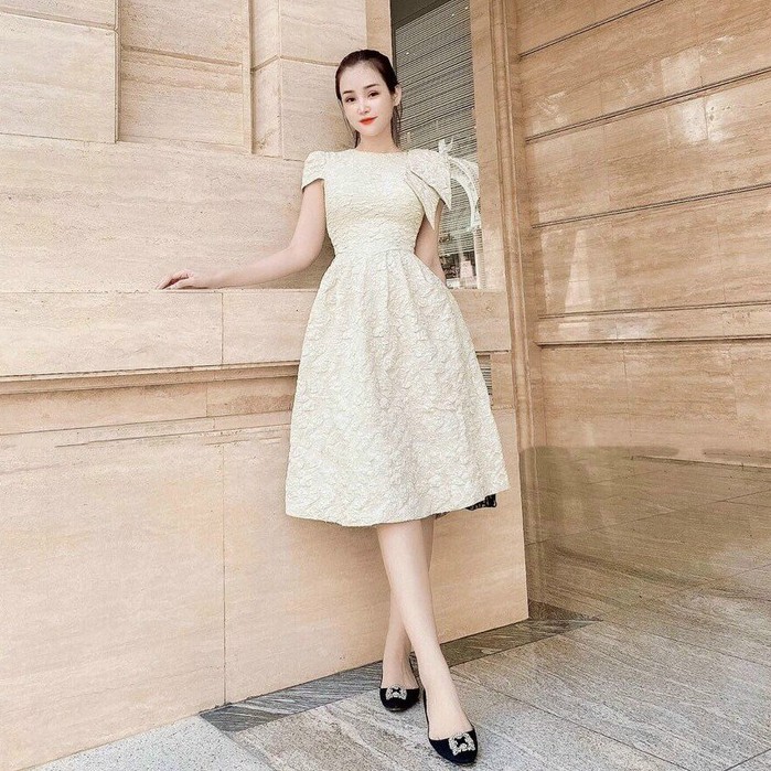 Đầm Gấm Dự Tiệc ❤️FREESHIP❤️ Dáng Xòe Cổ Tròn Nơ Đính Vai
