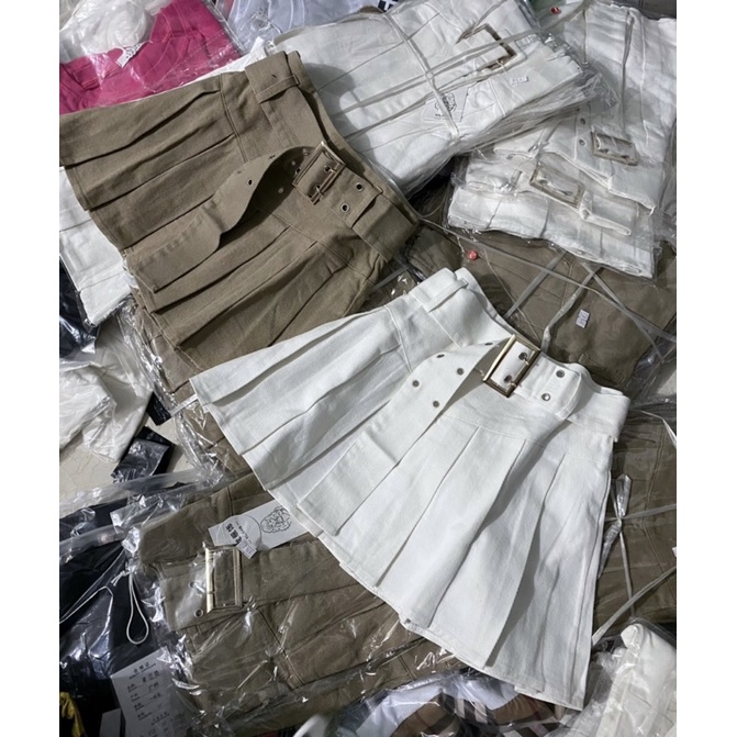 Set áo crotop kèm váy xoè