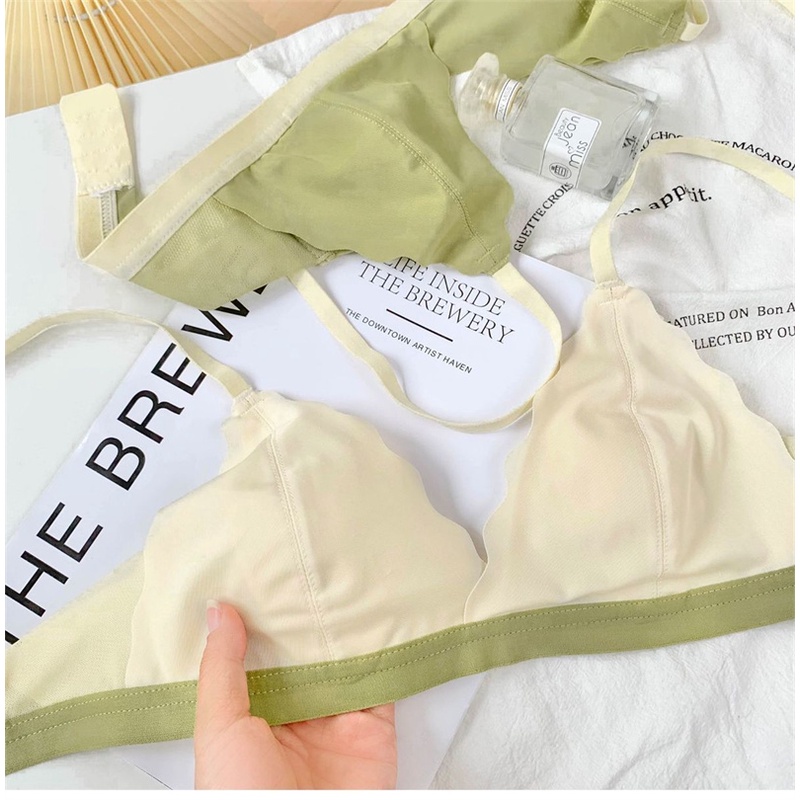 Áo Ngực Không Đường May Mềm Mịn Size 32-38AB Young Girl