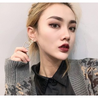 Bông tai thả tim