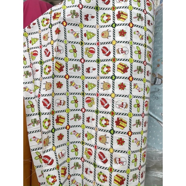 Vải thô mặt lụa hoạ tiết noen may quần áo,ga gối 100% cotton mềm mát,làm khăn trải bàn,đồ decor