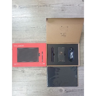 Bảng vẽ Wacom Intous size M