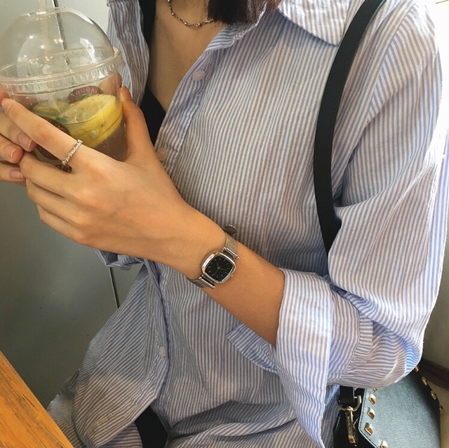 Đồng Hồ Nữ Retro Ulzzang Dây Lưới Bạc Mặt Vuông Phong Cách Vintage