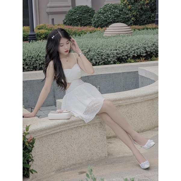 Maiaofficial - Đầm trắng cut out 2 dây hở lưng dây cột nơ sau Azura Dress🐑