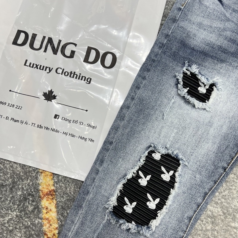 Quần biker đính sao sắt siêu - Quần Jean AMIRII Vá thỏ siêu nét