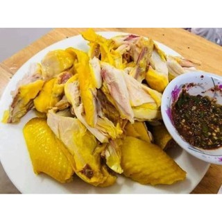 Gà ủ muối nguyên con