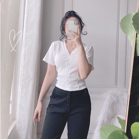 Áo thun gân cổ tim MADELA có bigsize nữ tay ngắn, Áo Thun Nữ Gân Bozip cổ chữ V