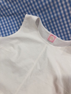 Croptop linen trắng sát nách