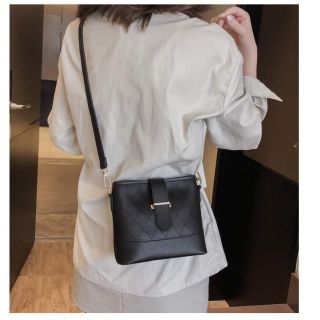 Túi đeo chéo phong cách ulzzang
