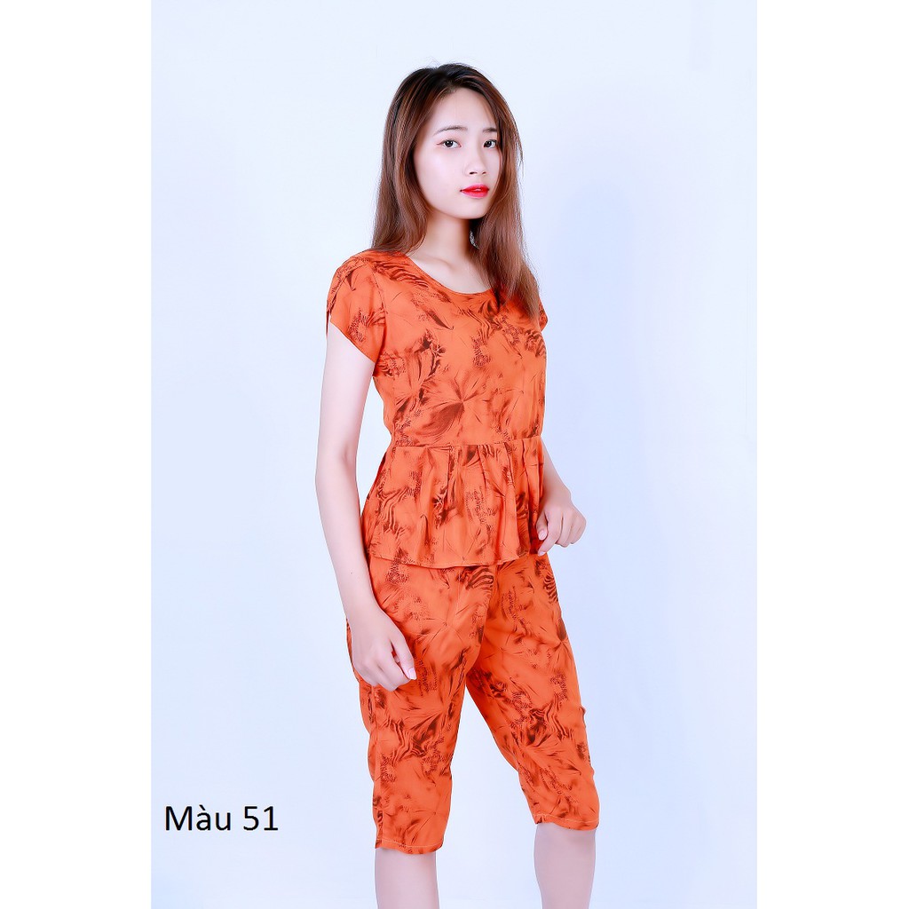 Bộ mặc nhà lanh  Vicci BN057.51, áo cộc tay dáng peplum phối quần ngố lưng thun, họa tiết nền cam