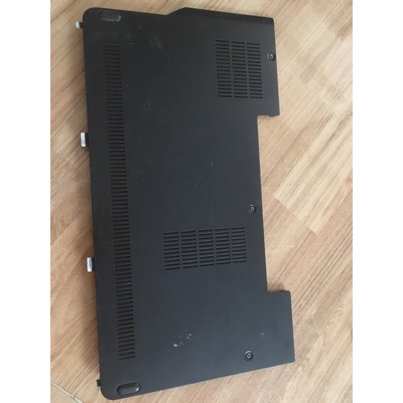 vo laptop lenovo e325