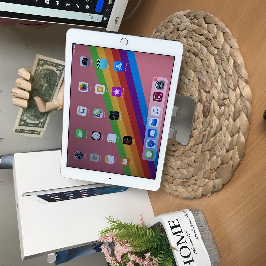 Máy tính bảng Ipad Air 2 chính hãng / Tặng kèm đủ phụ kiện / Máy zin đẹp bảo hành 365 ngày | BigBuy360 - bigbuy360.vn