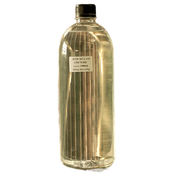 Nước rửa tay sát khuẩn cồn 70 Độ KHÔNG PHA TẠP CHẤT dung tích 1000ml - KHÔNG KÈM VÒI XỊT | BigBuy360 - bigbuy360.vn