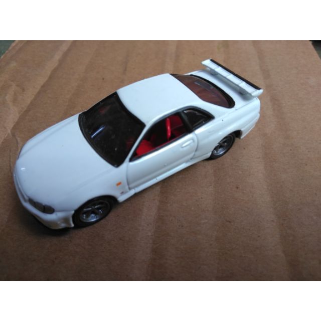 Xe Johnny Lightning Nissan Skyline GTR