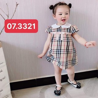 Váy kẻ Bbr cổ bèo