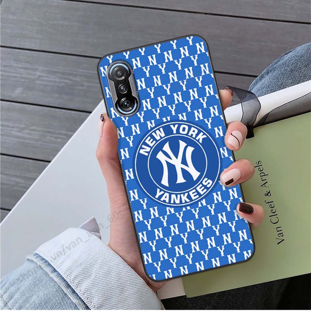 Ốp lưng Xiaomi Redmi K40 / Redmi K40 Pro ốp điện thoại hình bearbrick, new york, thể thao