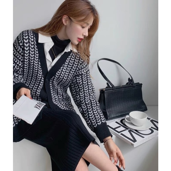 MS469 Áo cardigan len hoạ tiết form rộng