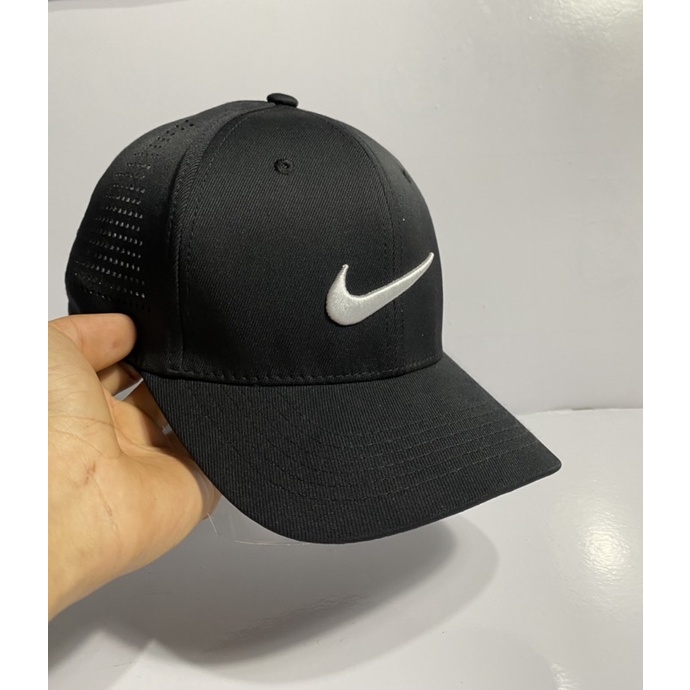 (BIG Sale) Mũ Lưỡi Trai Bít Đuôi Vải KaKi Logo Màu Đen Thể Thao - Hàng Xuất Nhật Hàng Có Sẵn Chất Lượng Tốt Giá Gốc