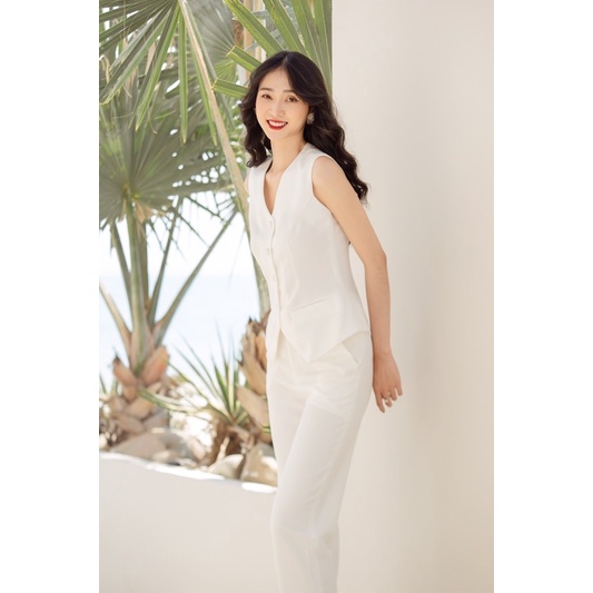 Áo clothesrack  cổ V cài nút Lucas top