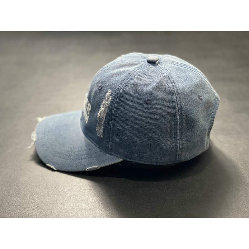 Nón kết jean Tôm Mỳ rách bụi bặm