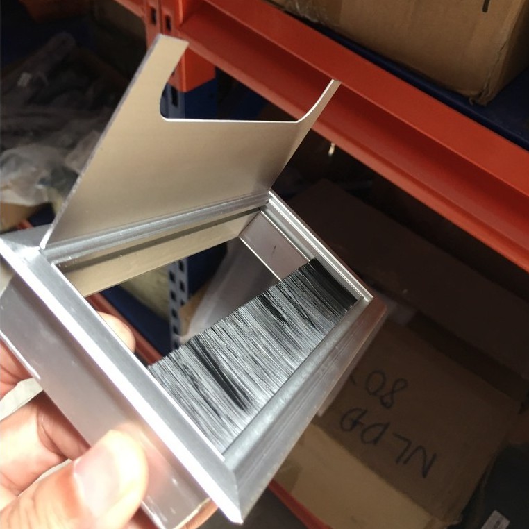 Nắp Luồn Dây Điện Nhôm Chữ Nhật 80*160mm - Nắp Luồn Dây Điện Lắp Âm Bàn Dùng Cho Bàn Làm Việc Văn Phòng