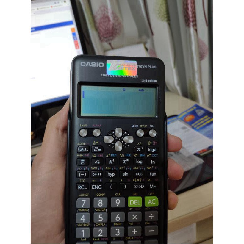 Máy tính Casio FX-570VN Plus New (2nd Edition) chuyên giành cho học sinh cấp 2-3 bảo hành 7 năm