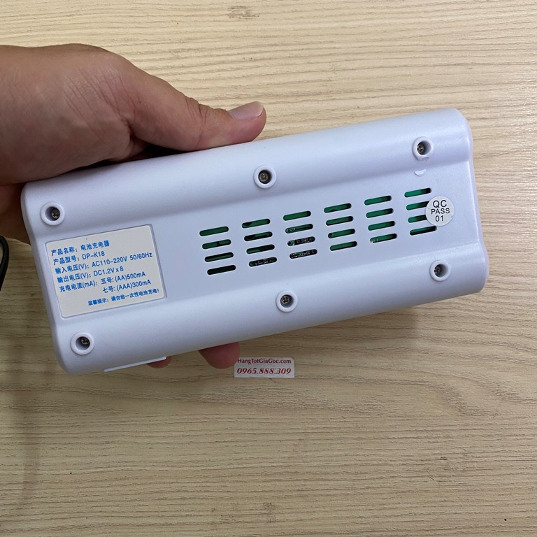 Bộ sạc 8 pin tiểu AA và pin đũa AAA tự ngắt đa năng, chính hãng cao cấp