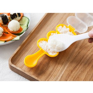 Khuôn lắc_cơm_bento tạo hình tròn kèm thìa