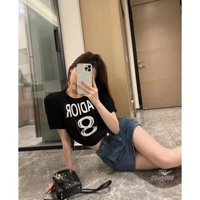 Áo len chữ số 8 hàng QC