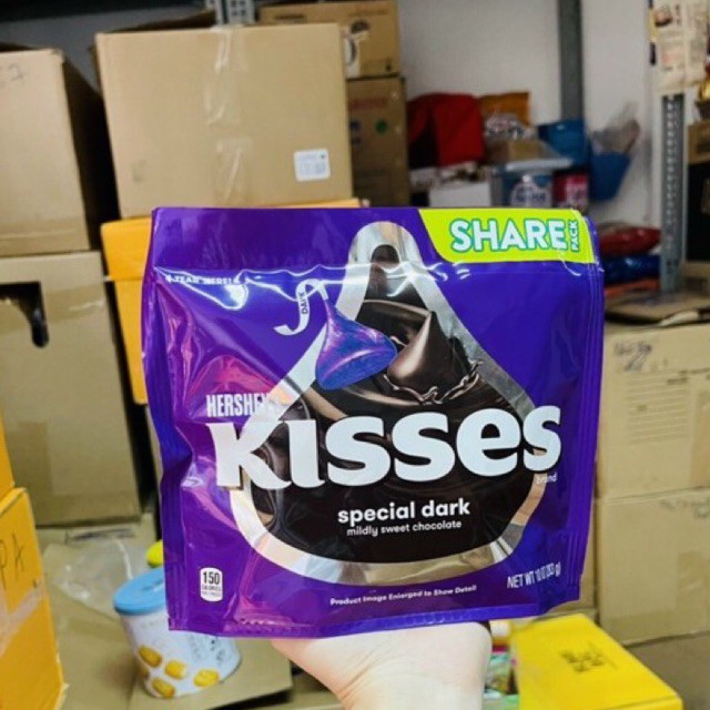 Chocolate Hershey’s Kises