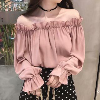Áo kiểu nữ trễ vai chất liệu vải voan