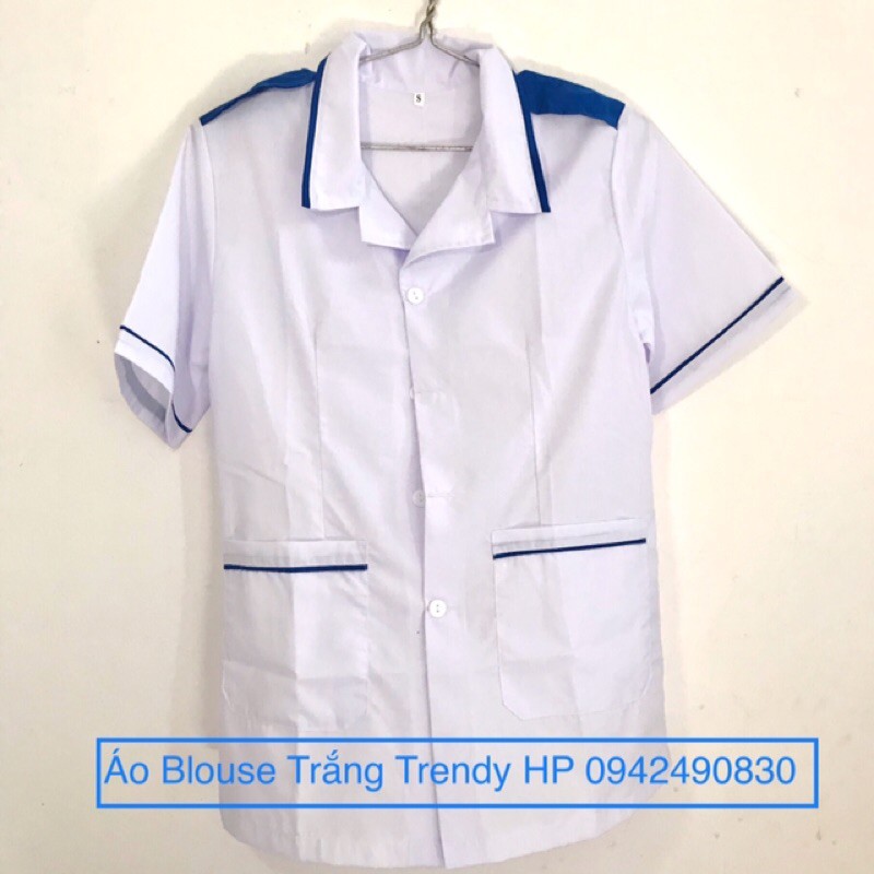 Áo blouse trắng điều dưỡng nam nữ có viền xanh và cầu vai - Áo blu điều dưỡng, y tá cho thực tập sinh