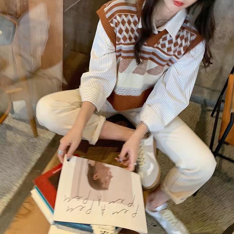 Áo Len Nữ Không Tay Họa Tiết Sọc Ngang Thời Trang