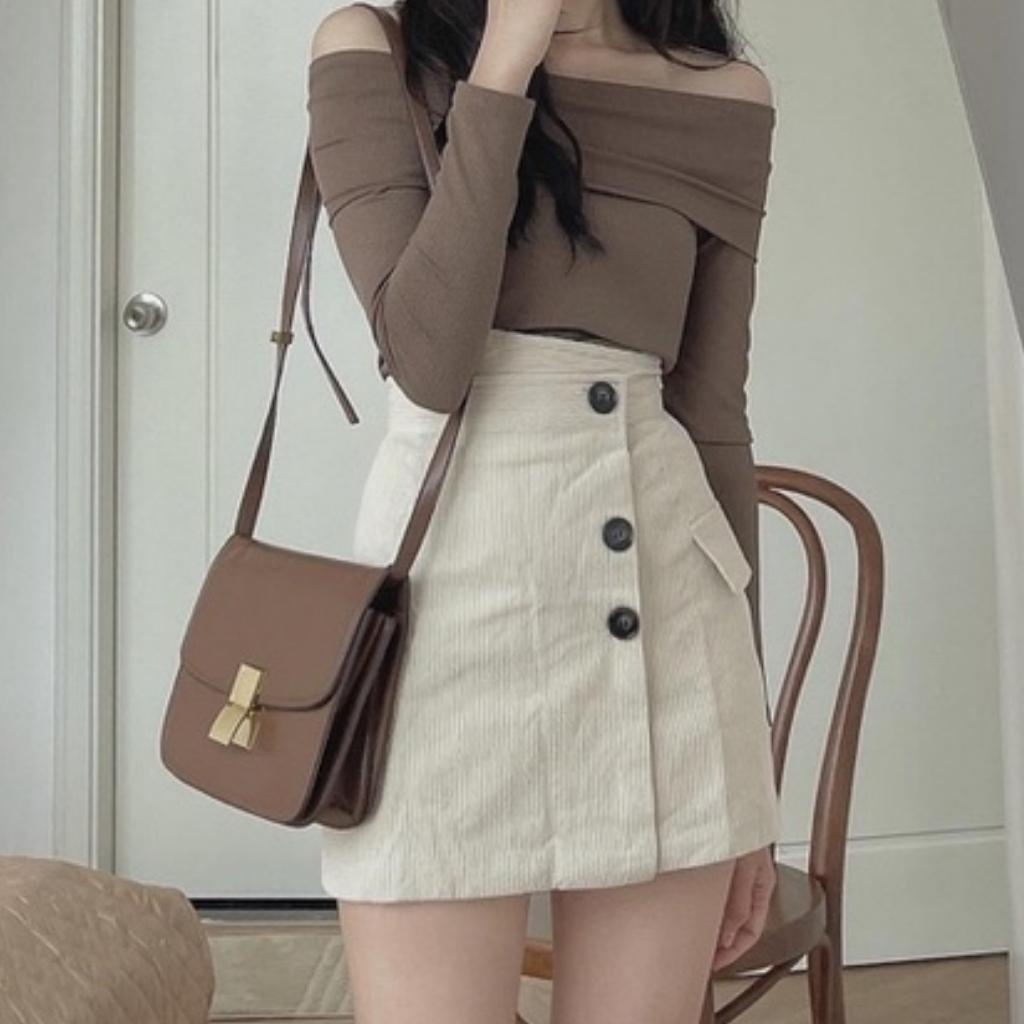 Chân Váy Nhung Tăm Cạp Chéo Cao Cấp Dáng Chữ A Siêu Hot Chất Liệu Dày Dặn Đúng Fom Mẫu | BigBuy360 - bigbuy360.vn