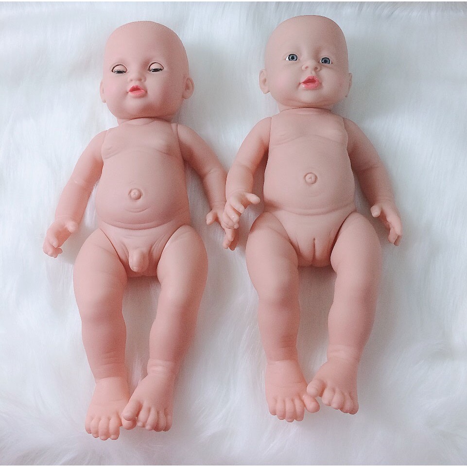 Búp Bê Em Bé Sơ Sinh Mắt 3D Nhắm Mở Bằng Nhựa Vilyl - Cao 42cm