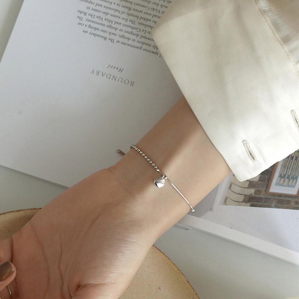 Vòng Đeo Tay May Mắn Khắc Chữ Đơn Giản Dành Cho Nữ