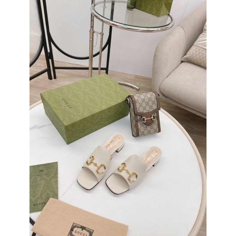 Guốc thời trang nữ da thật mũi vuông gót 2,5/5,5cm gắn quai xích G-C Gucci