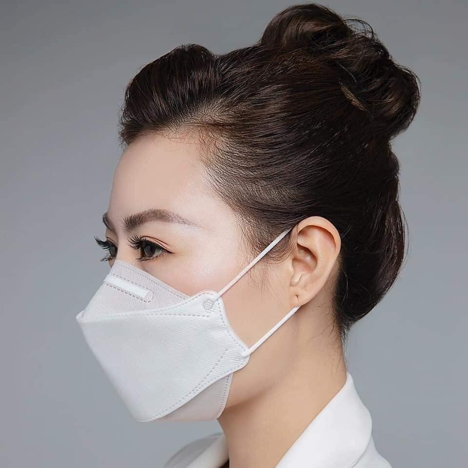 Combo 50 khẩu trang 3D mask Model KF94 4 lớp kháng khuẩn, chống dịch ( 5 gói- mỗi gói 10 cái)